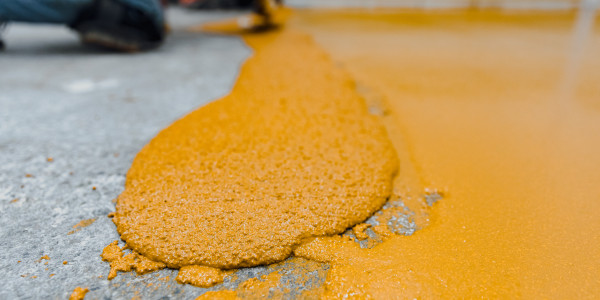 Rehabilitación y Restauración de Fachadas Santa Coloma de Gramenet · Pintura de Impermeabilización y Aislamiento Térmico