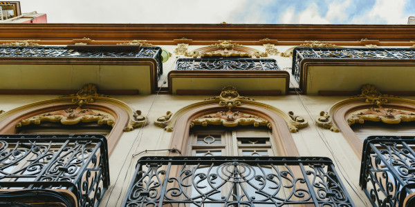 Rehabilitación y Restauración de Fachadas Santa Coloma de Gramenet · Restauración de Fachadas Emblemáticas
